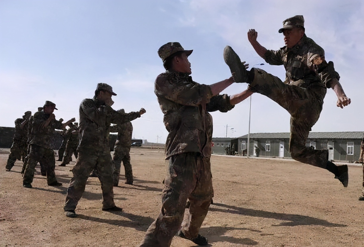 一位轉(zhuǎn)業(yè)后的特種兵，辦農(nóng)場(chǎng)種瓜菜，靠1個(gè)優(yōu)點(diǎn)，年賺200萬